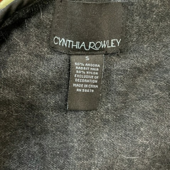 Cynthia Rowley Angora Cardigan Size Small - Picture 3 of 4